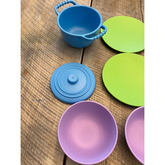 Green Toys Play Kitchen Set Kids OS Multicolor Excellent 17pc Cookware Tableware - Picture 4 of 11